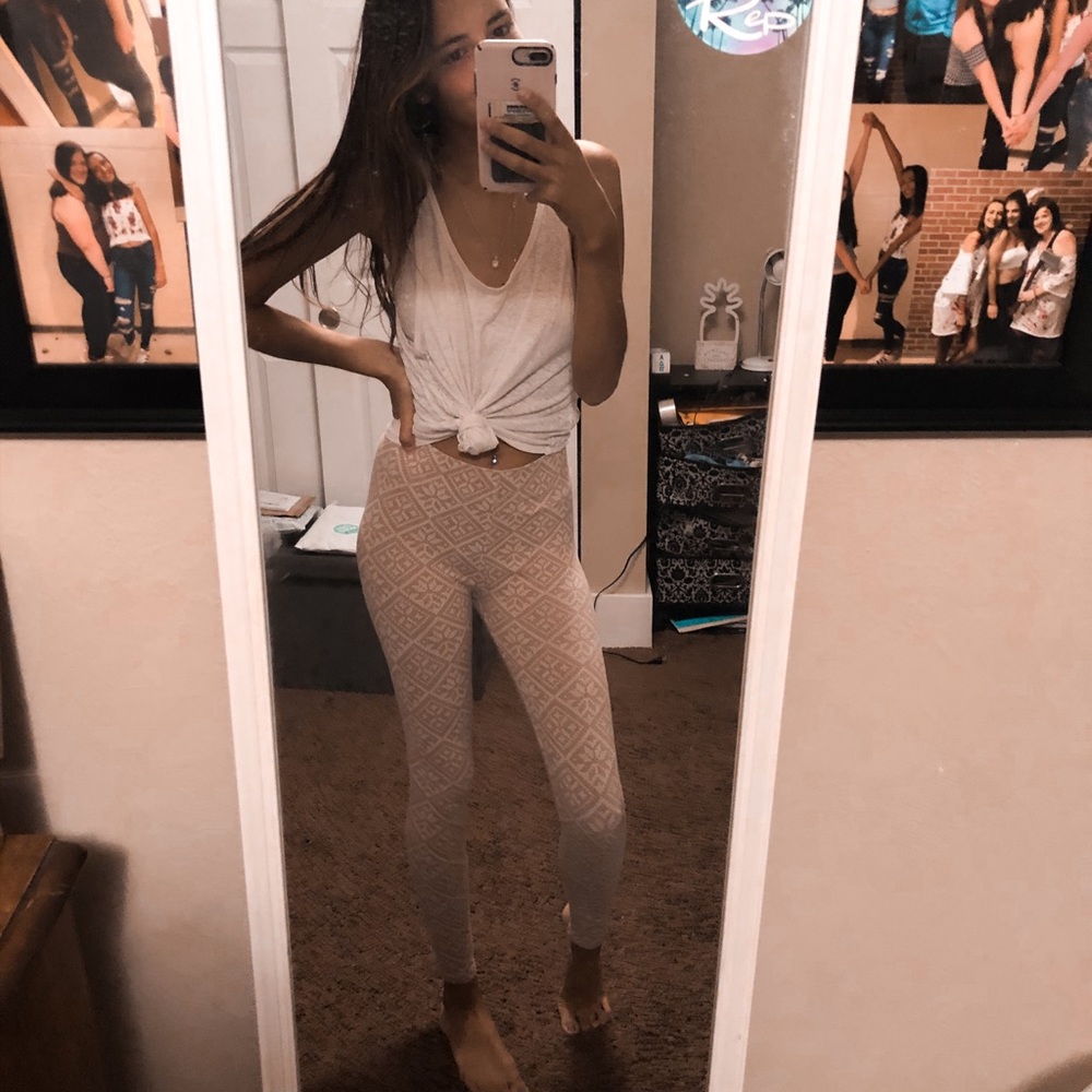 pink & white leggings